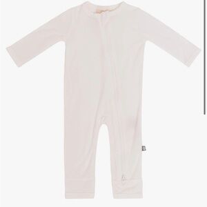 Perfect condition kyte baby Onesie romper zipper bamboo